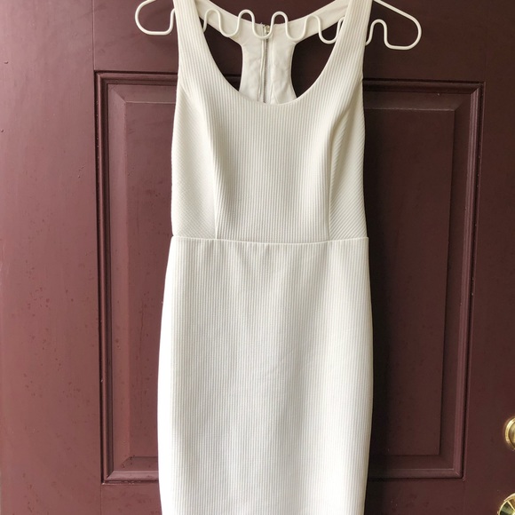 Tight White Dress Size XSmall - Picture 3 of 6